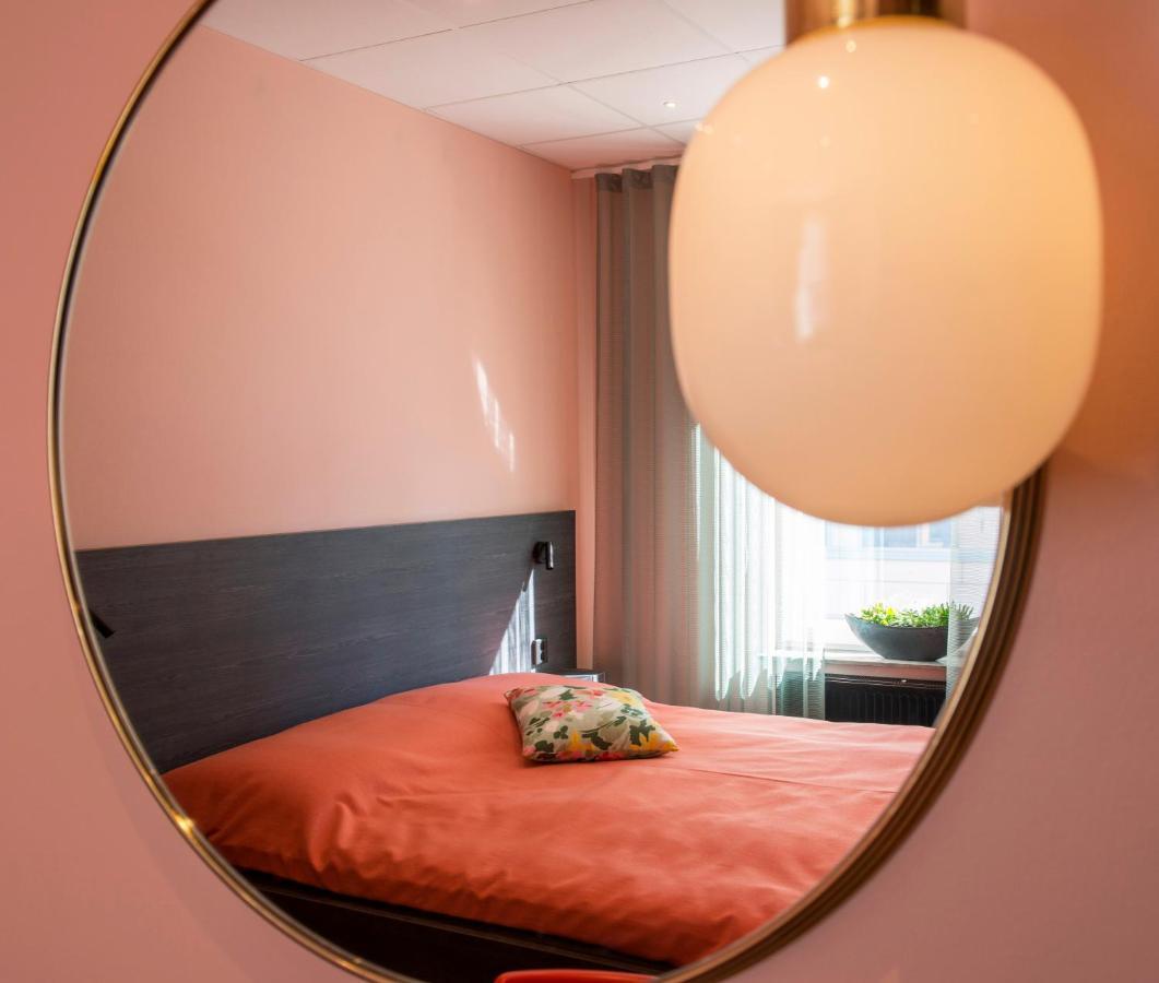 Staykvick Boutique Hostel Helsingborg Esterno foto