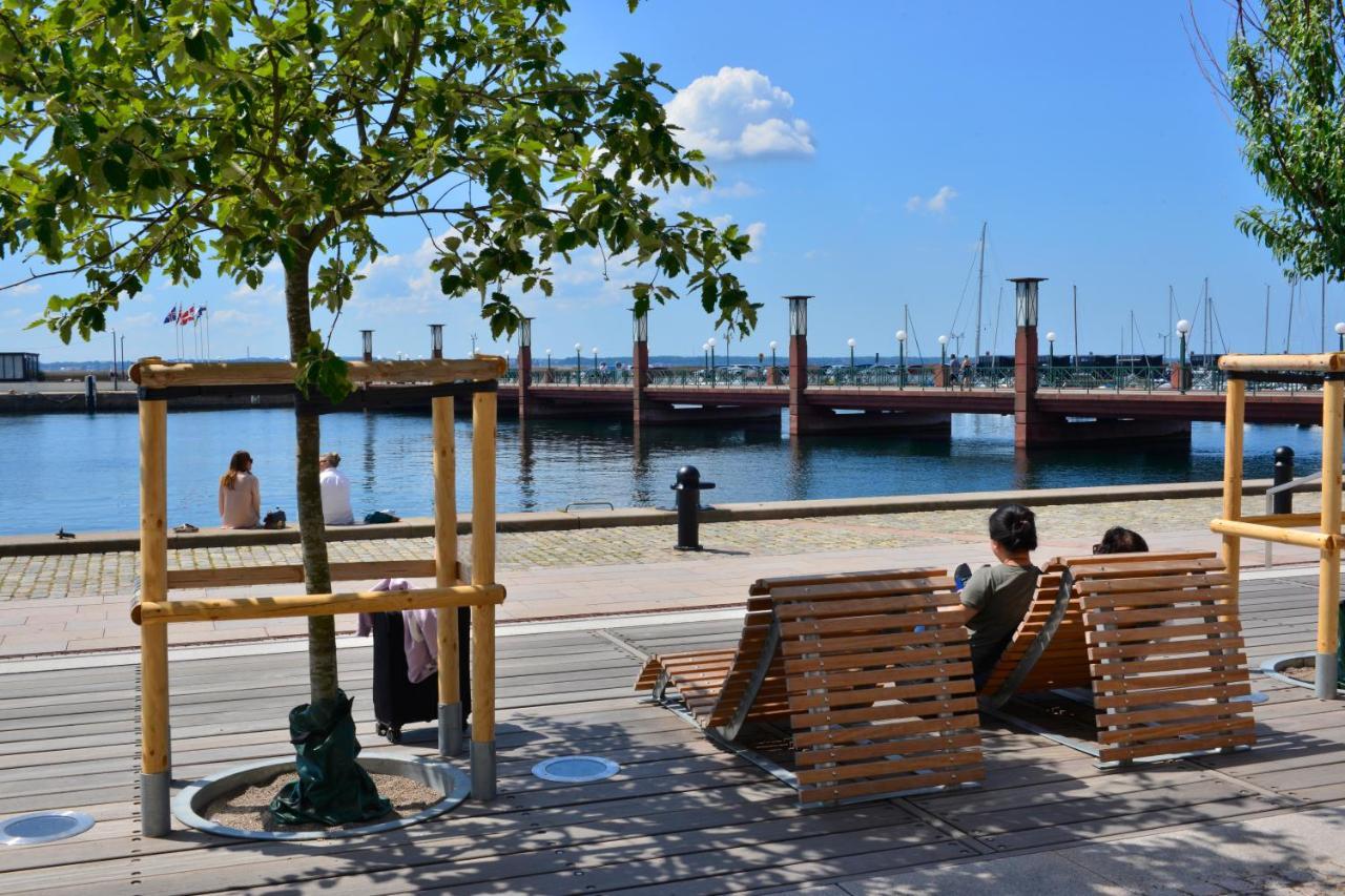 Staykvick Boutique Hostel Helsingborg Esterno foto